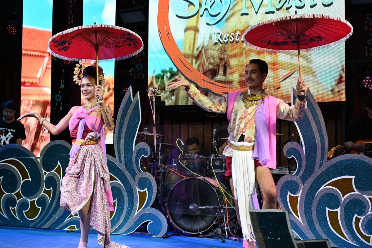 Siam Niramit Phuket grand stage cultural show with dinner